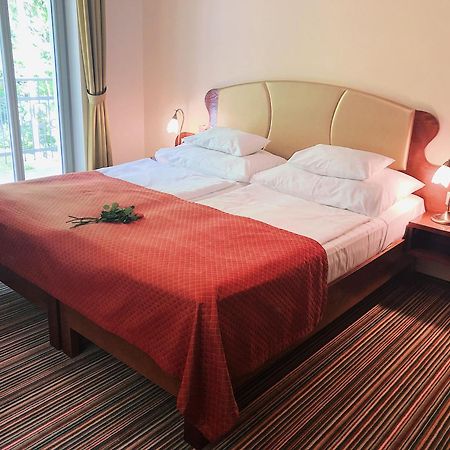 Parkhotel Forest Mariańskie Łaźnie Zewnętrze zdjęcie