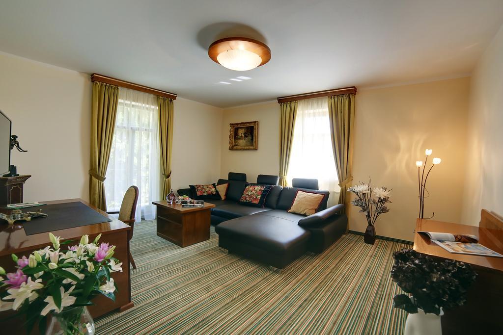 Parkhotel Forest Mariańskie Łaźnie Zewnętrze zdjęcie