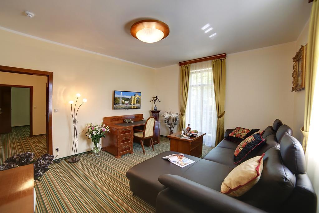 Parkhotel Forest Mariańskie Łaźnie Zewnętrze zdjęcie