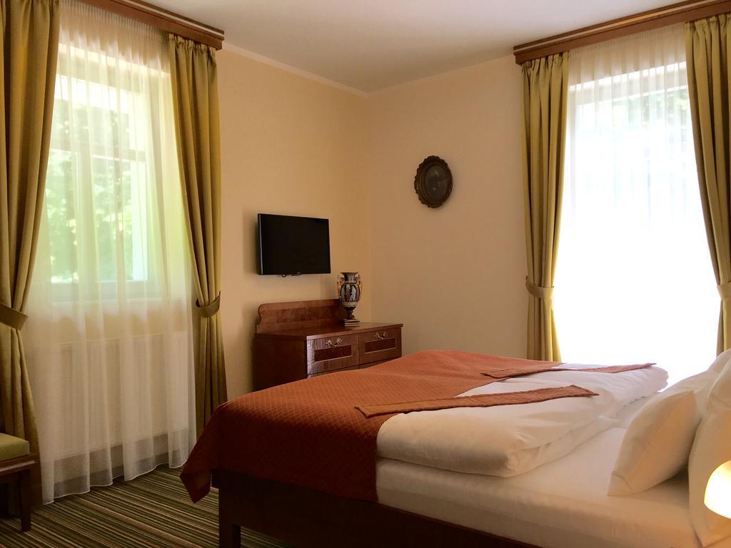 Parkhotel Forest Mariańskie Łaźnie Zewnętrze zdjęcie